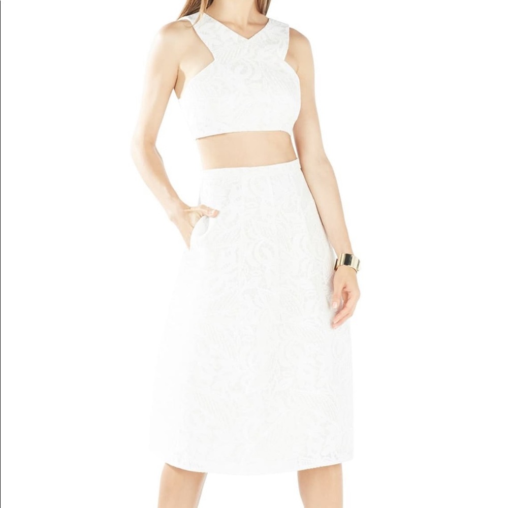 Ellyson' Lace Two-Piece Dress
BCBGMAXAZRIA